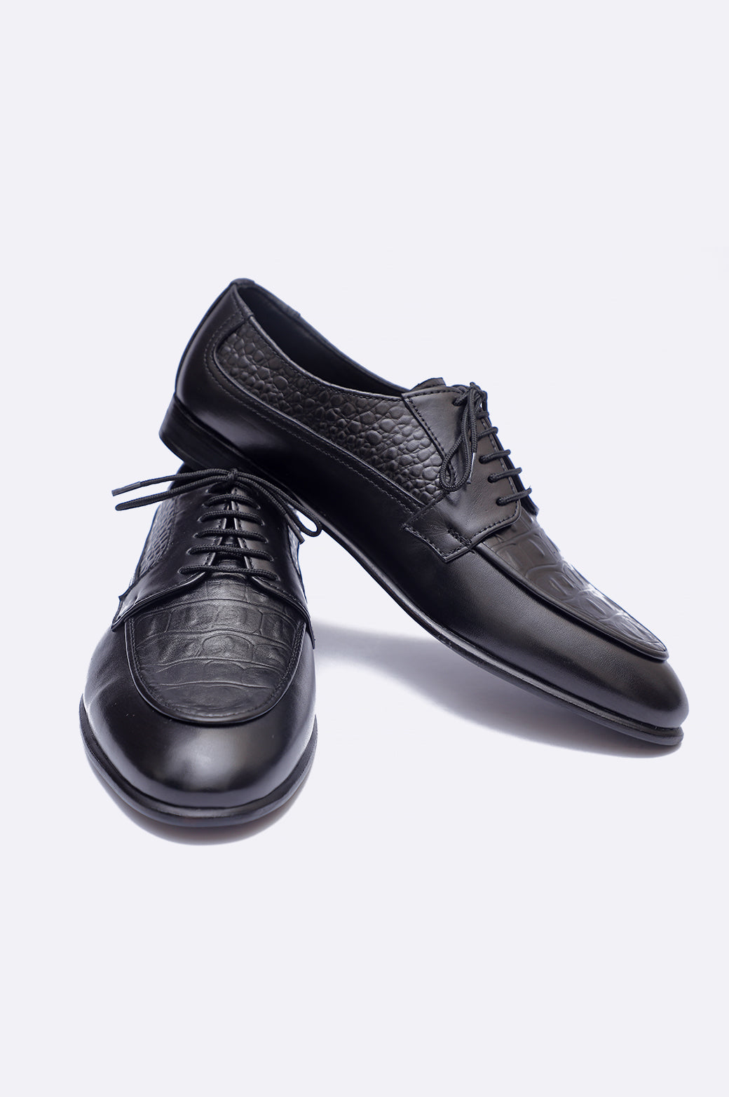 1321 BKA Black Crocodile Leather Lace Up