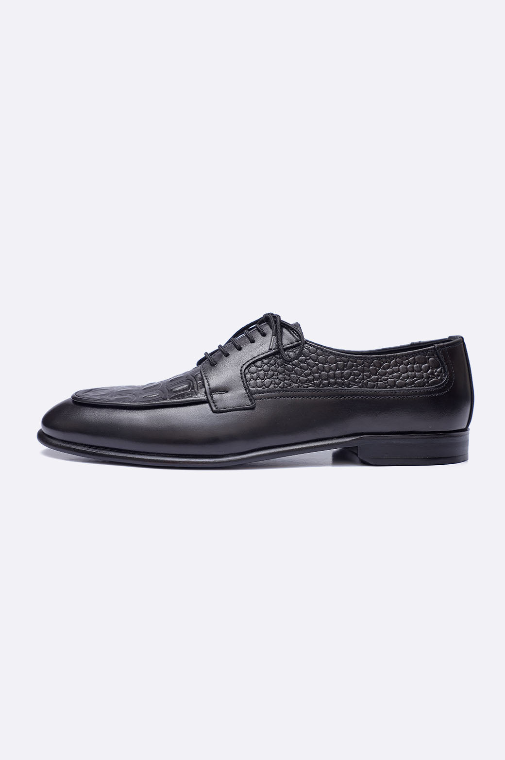 1321 BKA Black Crocodile Leather Lace Up
